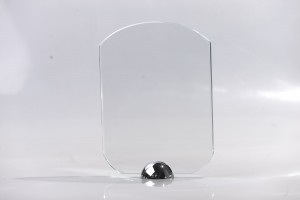 Rounded corner fine pattern glass medal