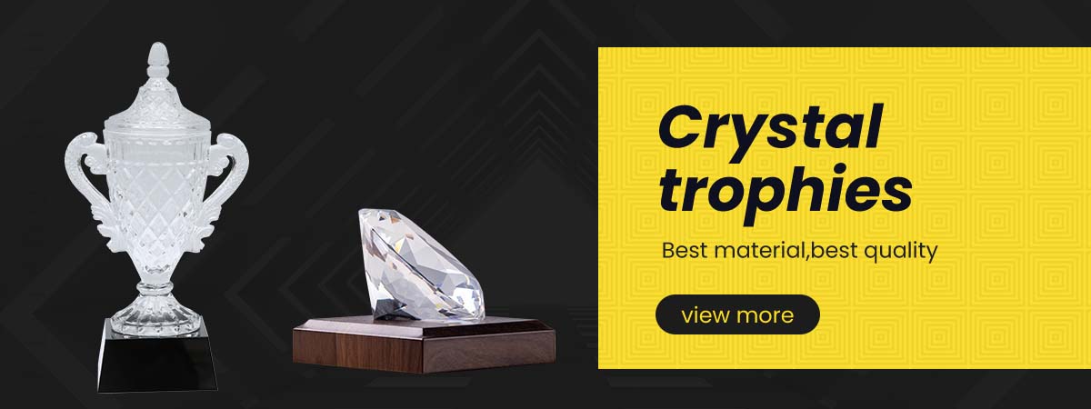 CRYSTAL TROPHIES