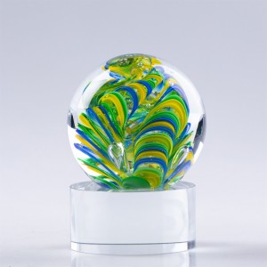 Smooth Art Masterpiece Glass Trophy