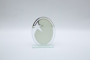 Round fine pattern glass trophy