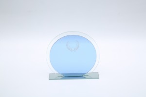 Round fine pattern glass trophy