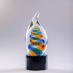 Smooth Art Masterpiece Glass Trophy