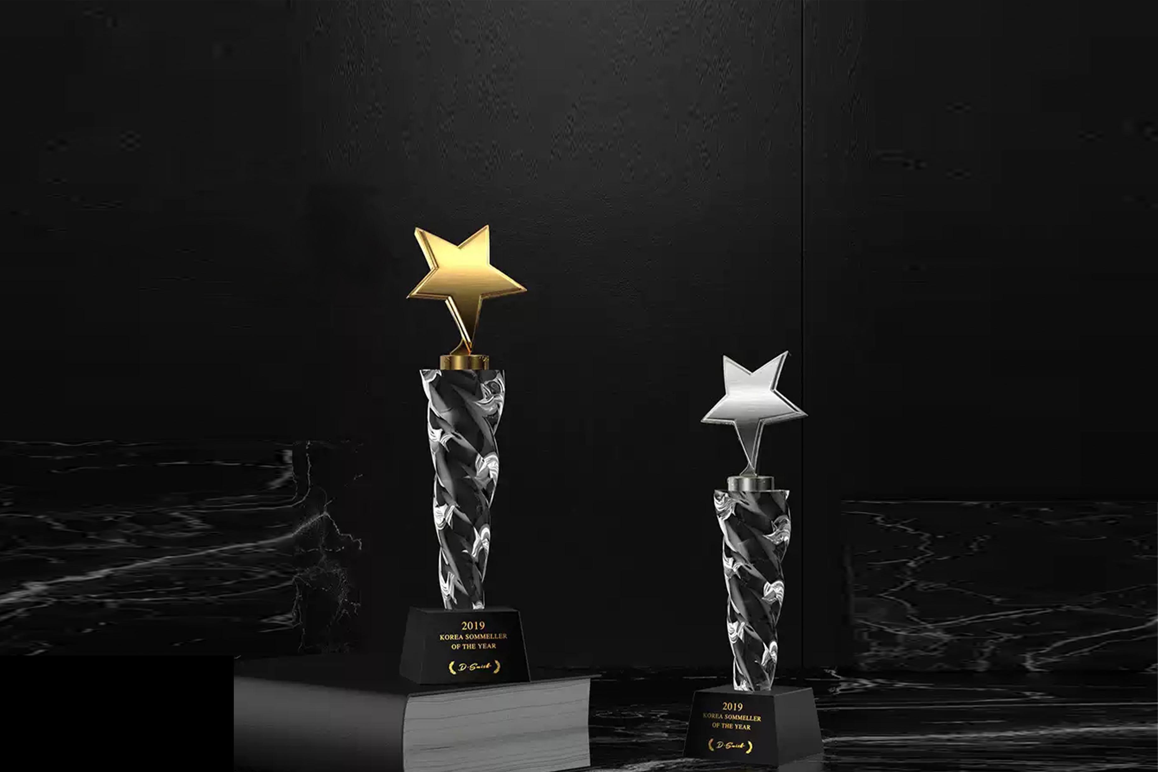 Twist Up Base Top Star Custom Crystal Glass Trophy Featured Image